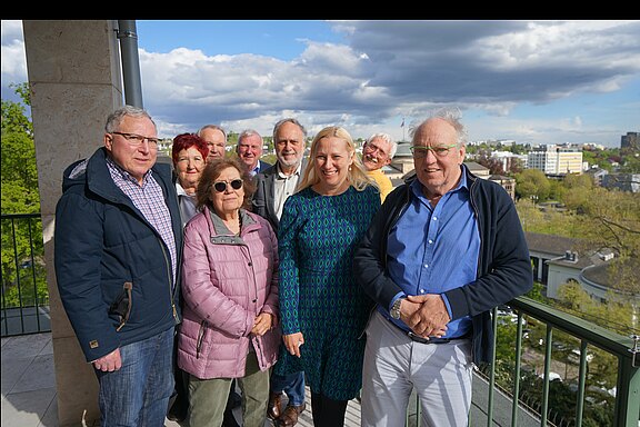 LSV_Gruppenbild_mit_MinisterinStolz.JPG 